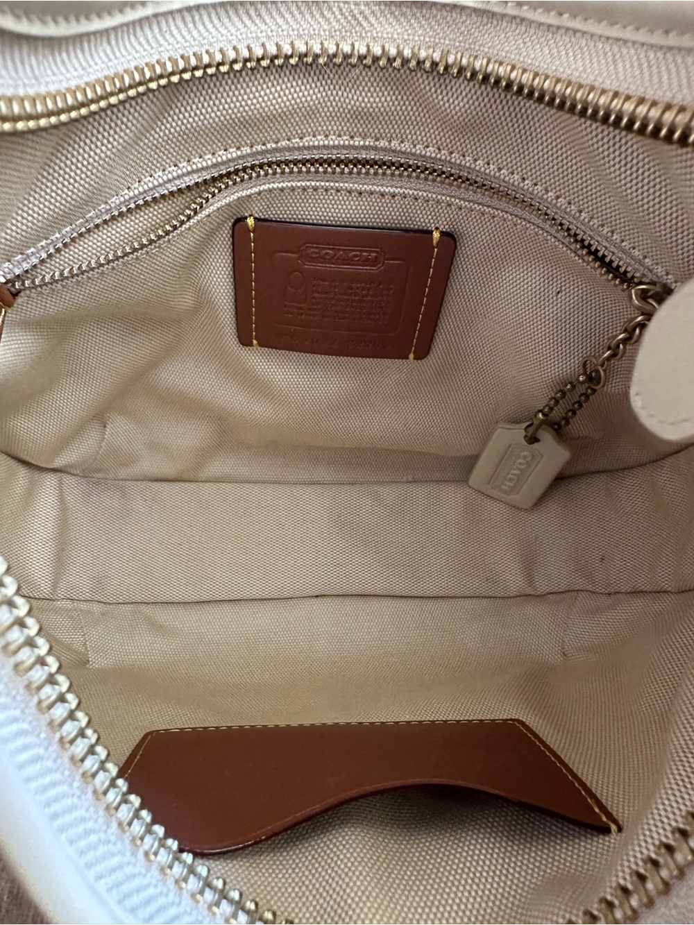 Coach Ergo Cream - Picture 6 of 14